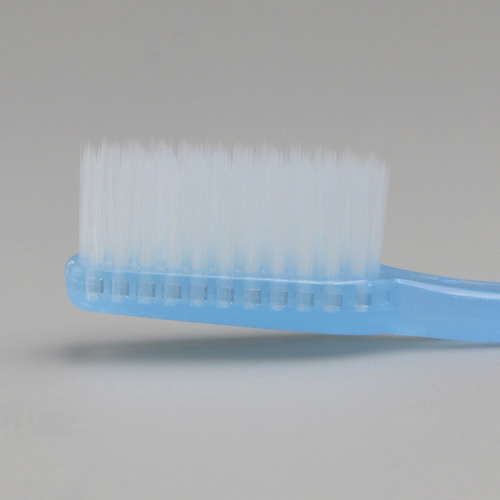 Colorido cepillo de dientes suave para adultos para adultos