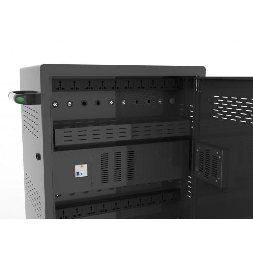 charge and sync cabinet in ltaly
