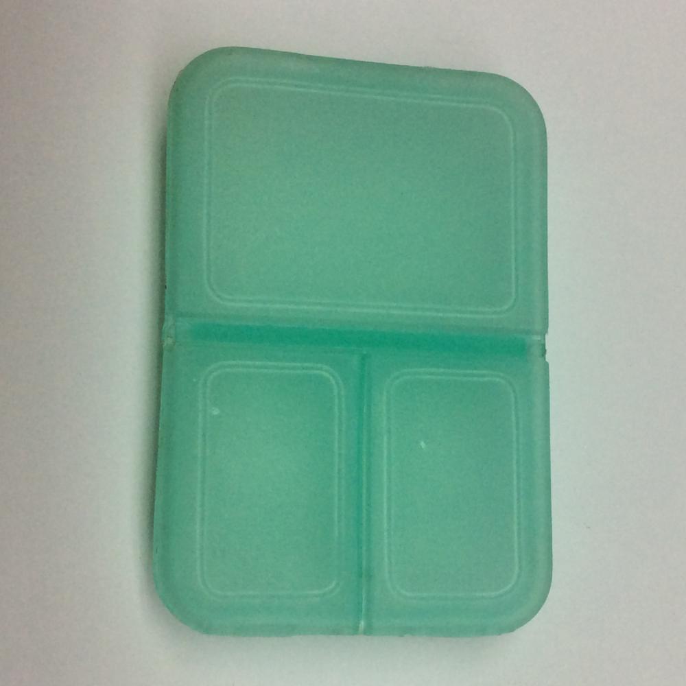 กล่องพลาสติกยาเม็ดเหลี่ยมขนาดเล็ก