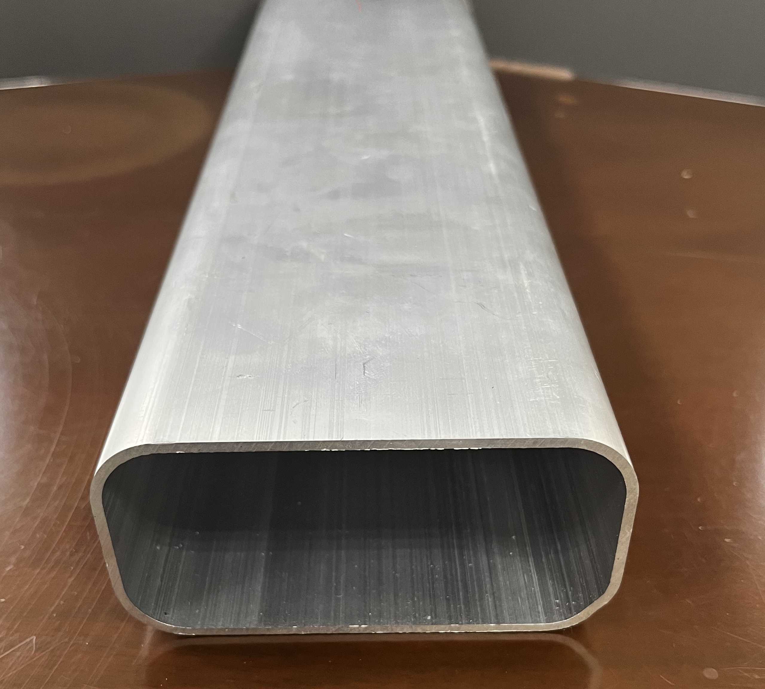 Profil aluminium untuk rak basikal