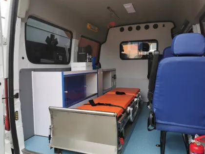 SAIC MAXUS Medical Ambulance: Transport & Monitoring Options with Negative Pressure Isolation