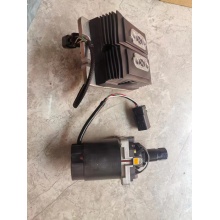 The handle and foot valve of Caterpillar 320GC