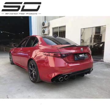 Al-Fa Giulia Upgrade Quadrifoglio Wodbłoninik Zestaw lotu z włókna węglowego