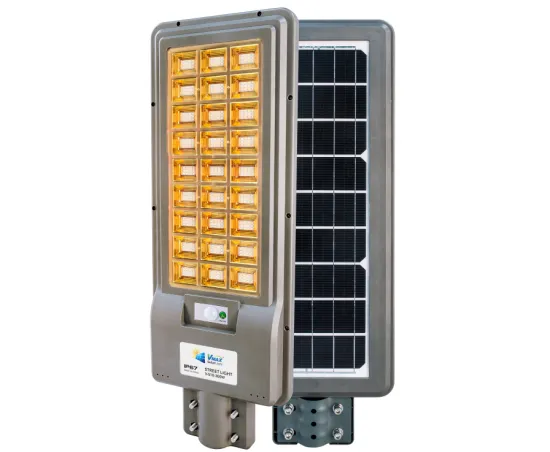 Solar street light with sensor