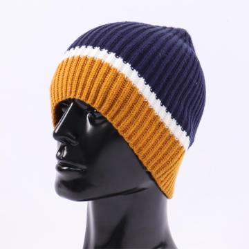 2023 Hot Selling Cute Winter Warm Beanies with Customized Logo Designs