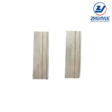 Pièces de rechange pour fente de guidage des poils