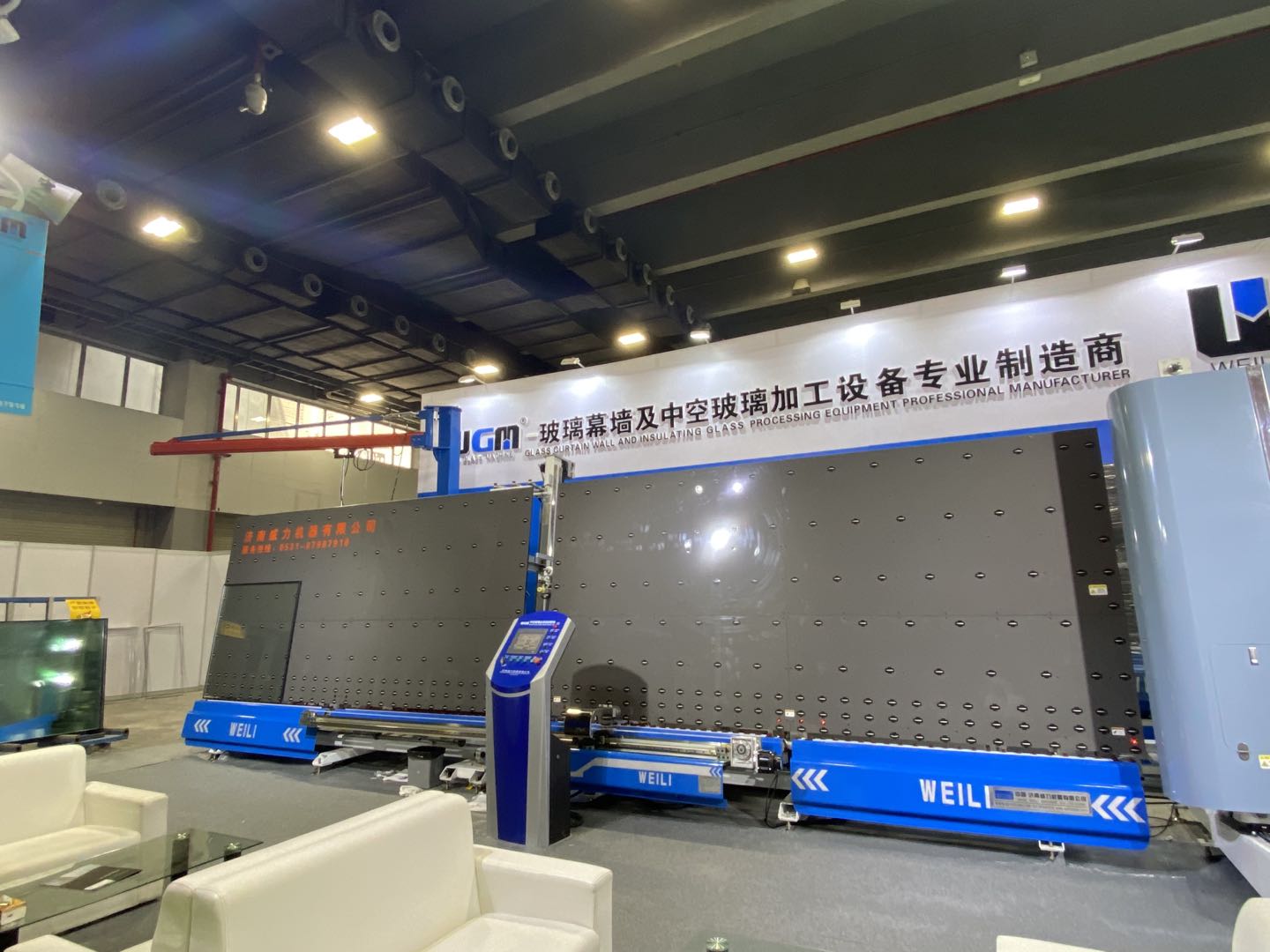 Automatic Glass Silicone Sealant Machine