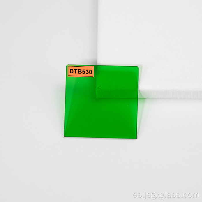 Filtro de paso de banda de vidrio DBT530