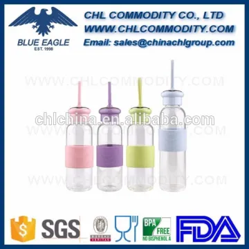 Customized design water bottle with heat-resistant cover