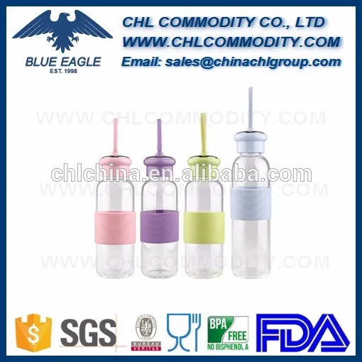 Customized design water bottle with heat-resistant cover