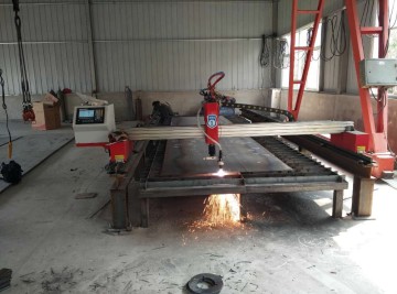 2000*4000mm CNC Plasma Cutting Machine for Iron/Stainless steel / low price cnc plasma cutter