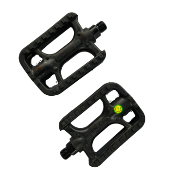 Pédales de vélo en plastique noir de haute qualité pour les vélos de montagne: Top fabricant pour les pièces de rechange et les accessoires de qualité supérieure