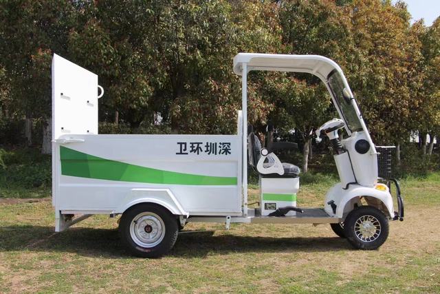 سعة عالية القمامة شاحنة ديزل سيارة الصرف الصحي الكهربائية