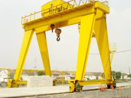Heavy construction electric goliath gantry crane drawing