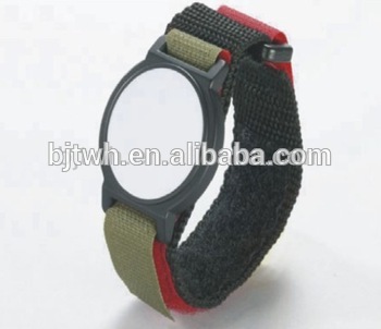 Adjustable nylon watchband with chip