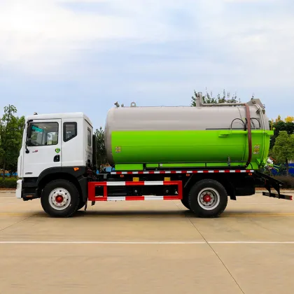 Dongfeng 12000L Sewage Suction truck