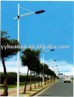 New lamp pole (HDG)