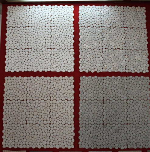 natural pebble stone bath mats