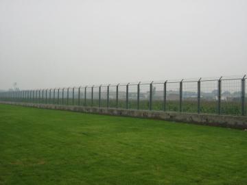 Welded Wire Mesh Fence