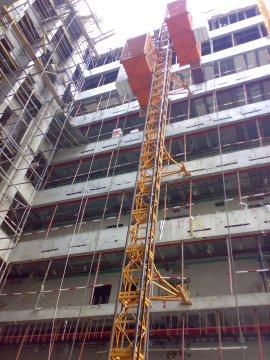 Custom Red Painted Safe Construction Material Hoists Sc200 / 200 For Builder