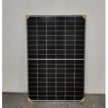 European Warehouse Solar Panel 220V Plug and Play Pannello Solare Kit Micro  Inverter 400W 600W - China Plug and Play Solar Modules, Easy Solar Kit for  Balcony