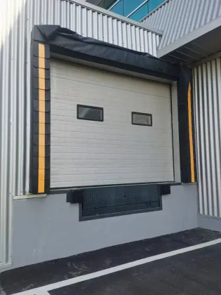 sectional overhead doors dock leveler