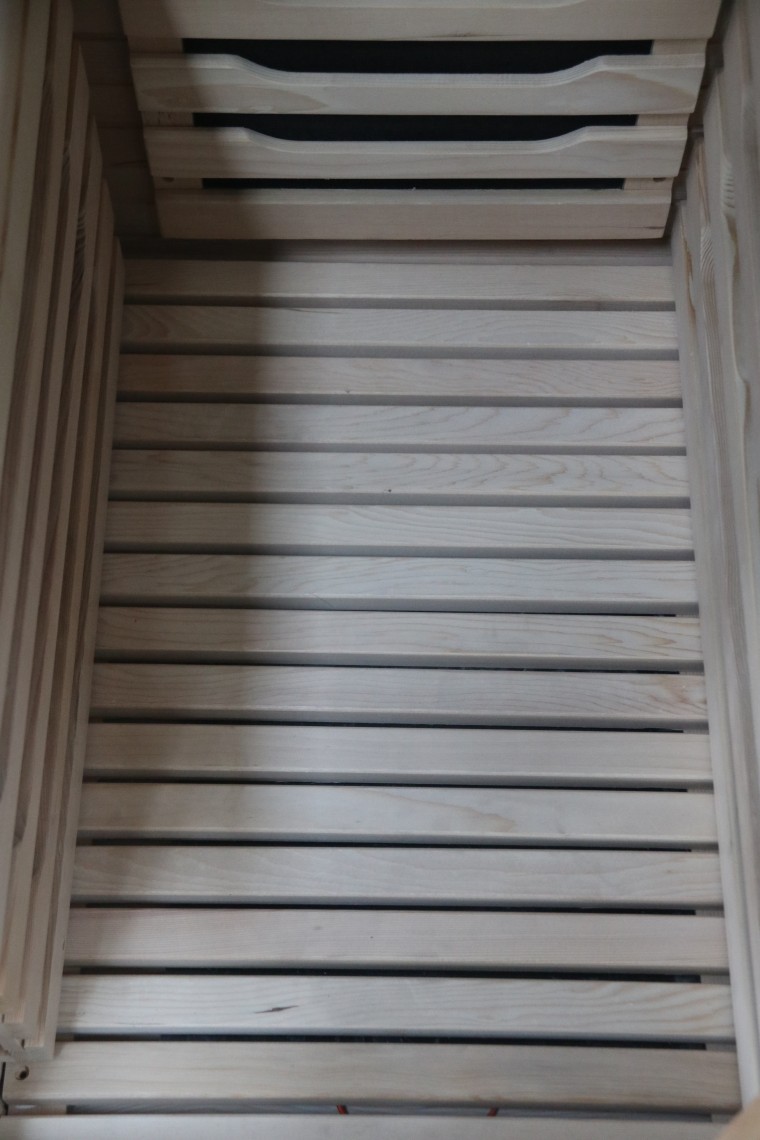 Canadian cedar Infrared sauna