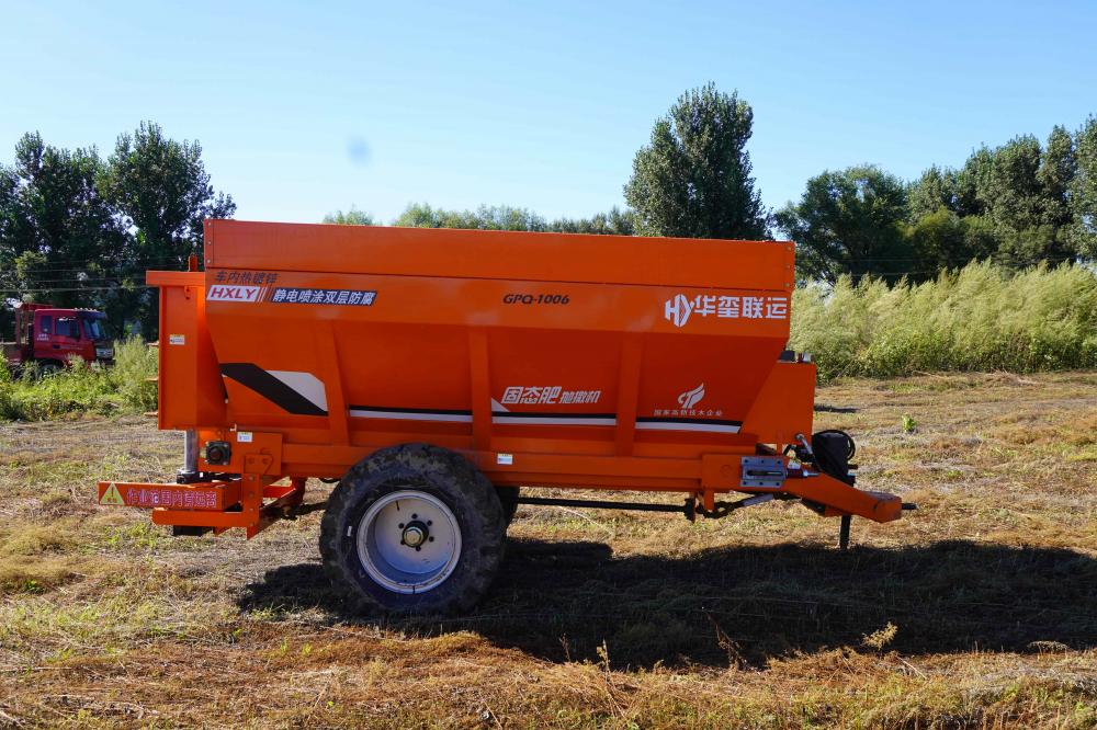 turning manure into compost