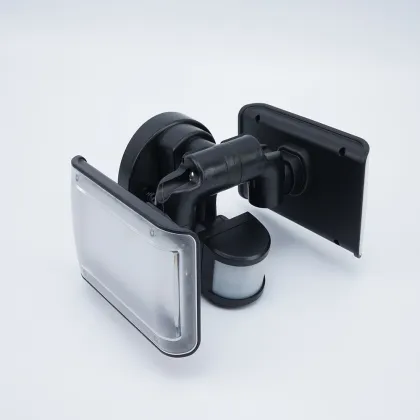 Professional Solar Garden Lights: Outdoor LED Spotlights with Battery Operation for Garden Illumination