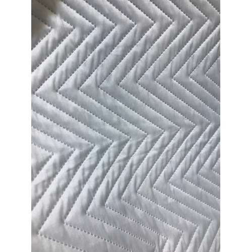 Tissu ultrasonique en polyester pour courtepointes