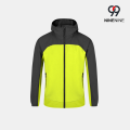 Chaqueta de invierno con capucha para niños con estilo