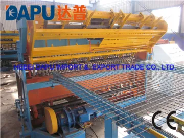Automatic panel steel mesh wire welding machine