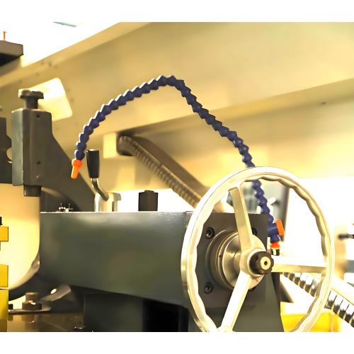 Tornio CNC orizzontale a letto piano CK6140