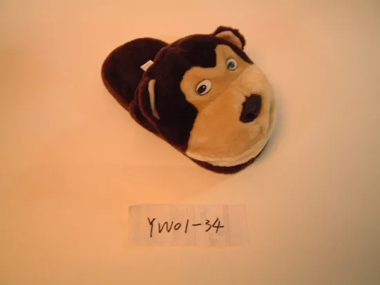 Fashionable toy slippers