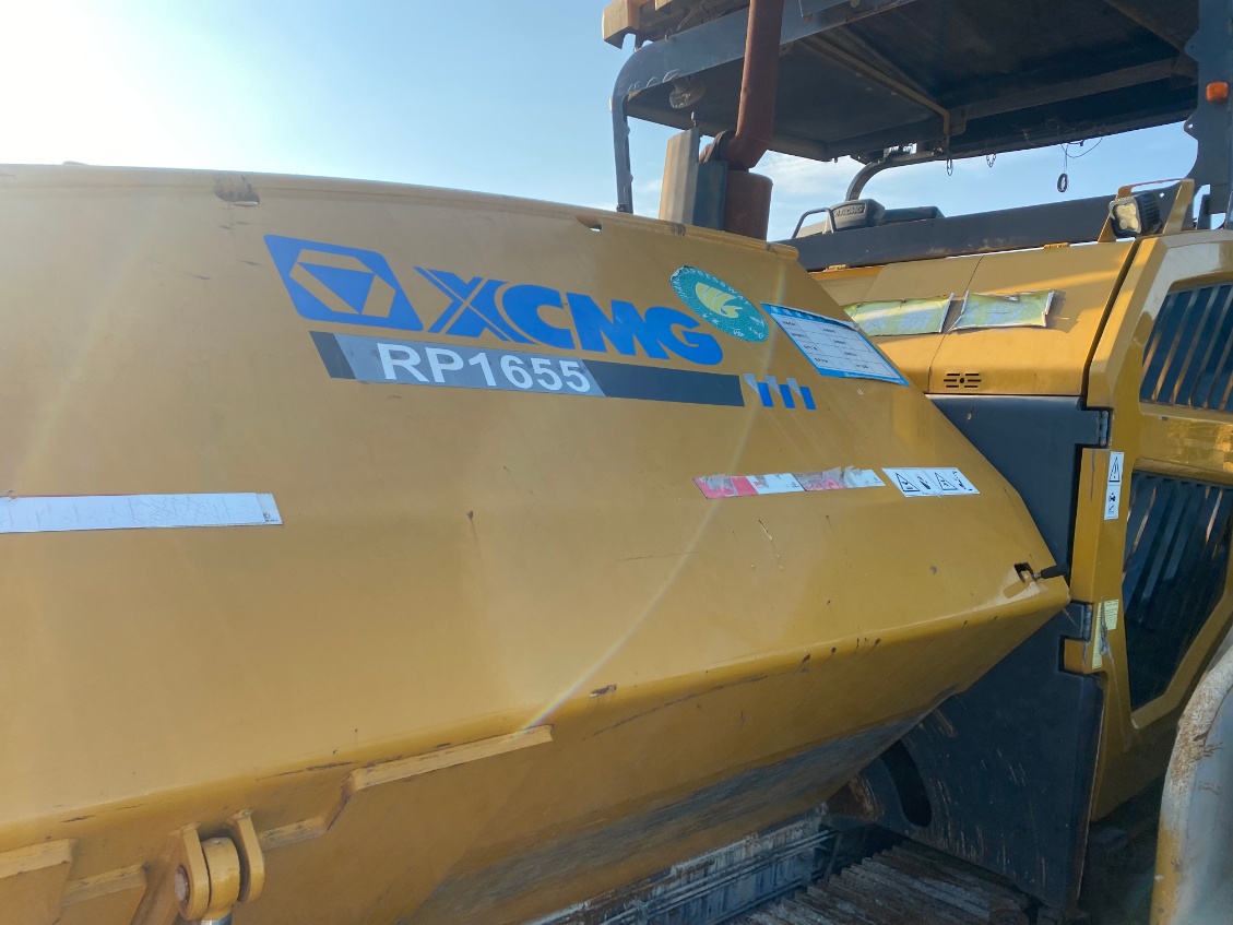 XCMG second hand paver machine RP1655