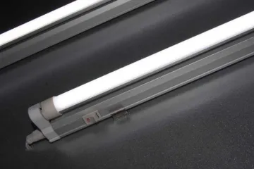 15w 4ft T5 Led Tube Light Fixtures With Epistar Chip Warm White 3000k