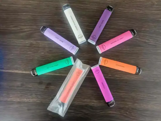 Factory Wholesale USA Australia and Europe Popular 6.5ml Juice 1600 Puffs