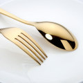 مجموعة أدوات المائدة الفولاذ المقاوم للصدأ مطلية بالذهب بالجملة