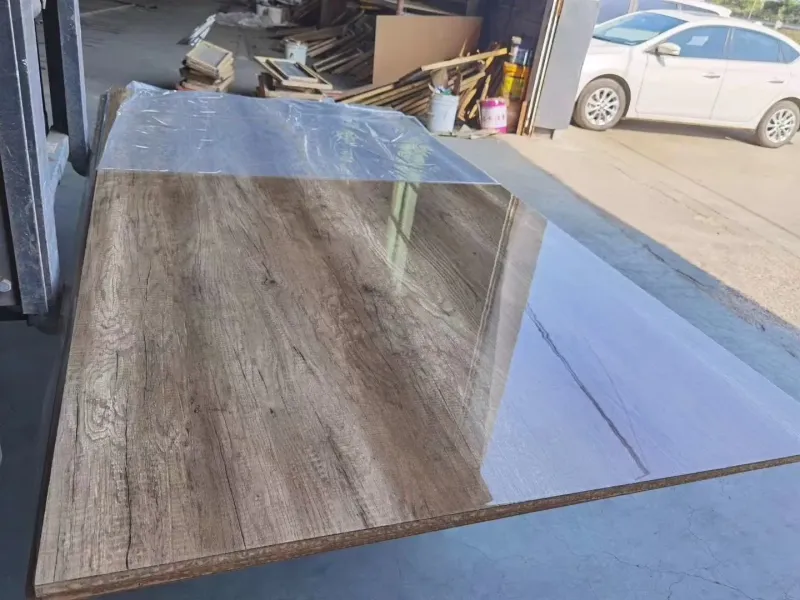 High Gloss UV MDF Board 18mm for Cabinet Use