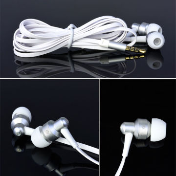 Metallvolymkontroll in-ear musik sportörlurar headset