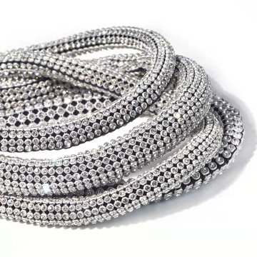 Rhinestone Rope, Crystal Shoes Decorations, and Diamond Trim: Enhancing Your Jewelry and Footwear with Luxurious Details
