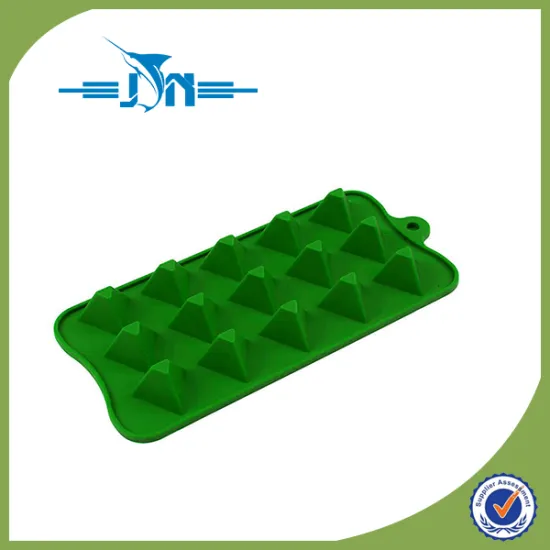 Plastic Silicone triangle shape ice mold with low price