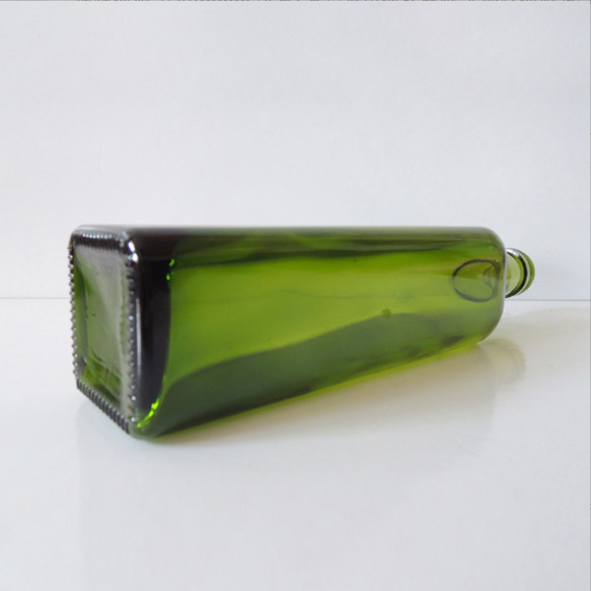 Green Square Glass Olive Oil Bottle 500ml3 Png
