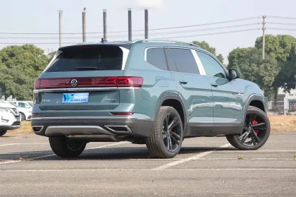 SAIC Volkswagen Teramont 2.0T Gasoline Luxury 7-Seater 4x4 SUV