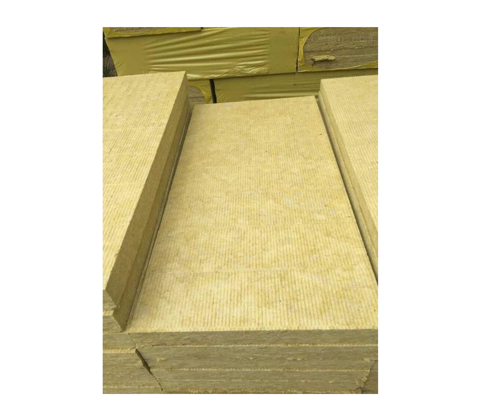 150kg Rock wool 01