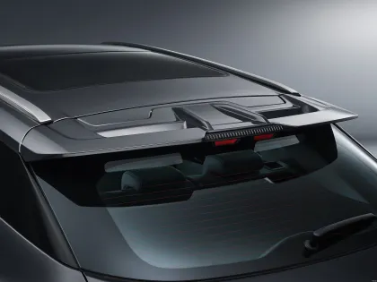 Changan Oushang Z6: A New Energy Electric Car Made in China