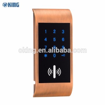 Digital electronic combination lock for lockers