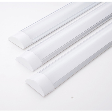 Innen IP65 wasserdichtes SMD 2835 LED Latten Light-Reinigungsvorrichtung 18W-48W, 3000k-6000k