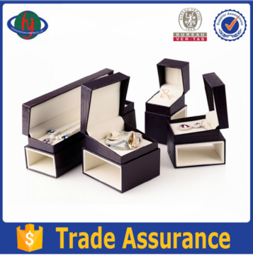 Custom Logo Plastic Jewelry Gift Box Design