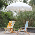 LOGO GRATIS de lienzo de madera de madera Patio impermeable Piscina Sun Garden Beach Parasols paraugurados con boras